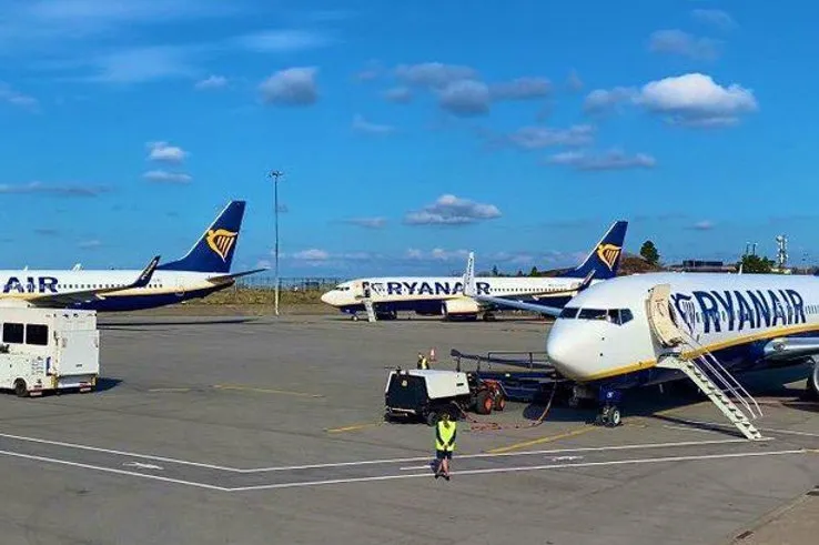 ryanair lanzarote passport issue — GB news