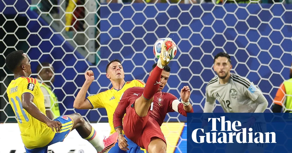 Colombia take top spot over Portugal after draw in battle of World Cup heavyweights
