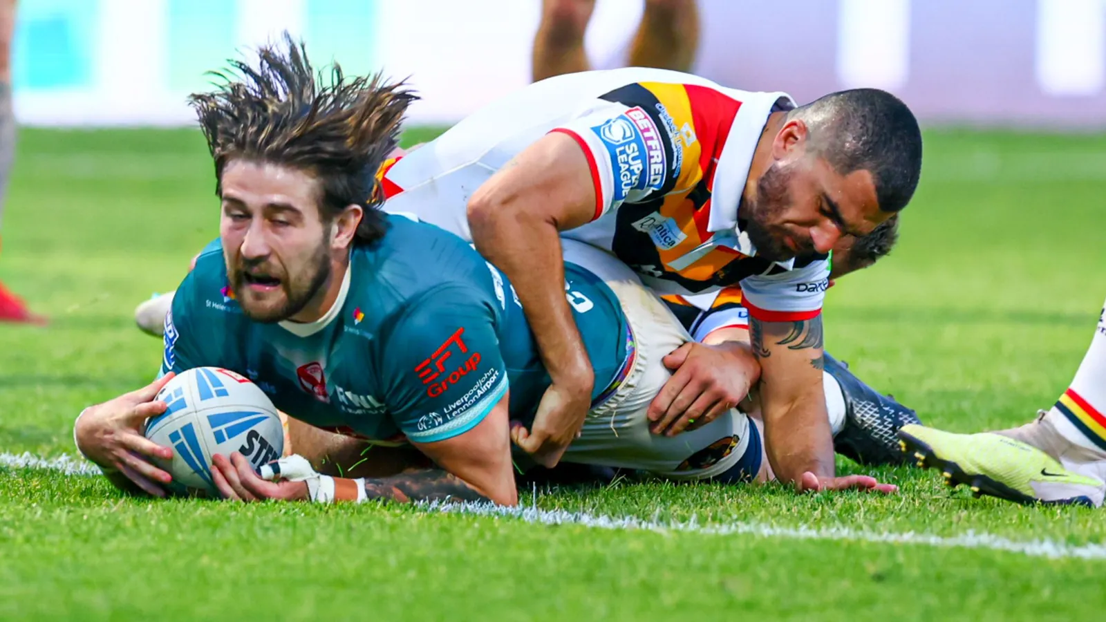 St Helens' Joe Shorrocks scores a try. (Photo: Paul Currie/SWpix.com)