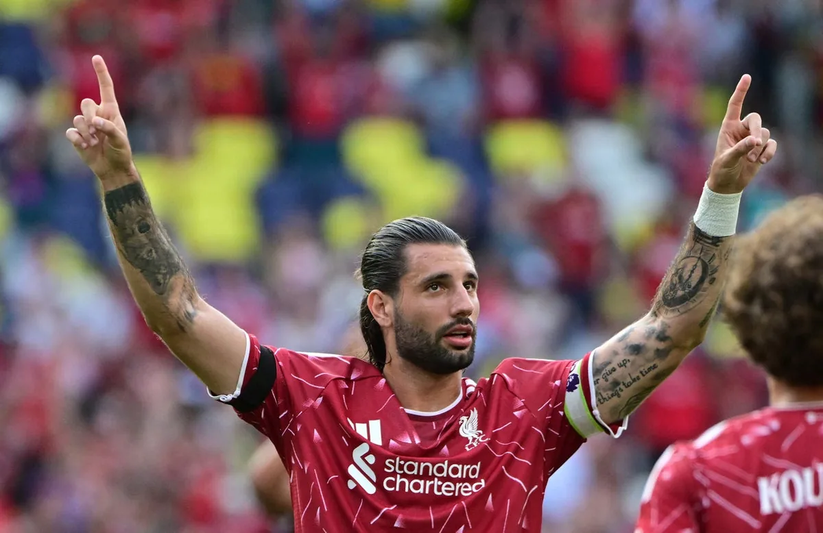 Liverpool 4-2 Sunderland: Andoni Iraola makes winning start to life as Reds head coach
