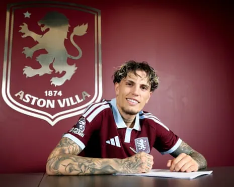 Alejandro Garnacho signs on loan at Aston Villa