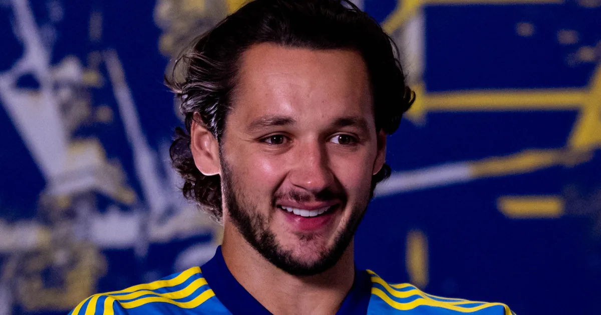 Leeds complete James Trafford signing from Man City